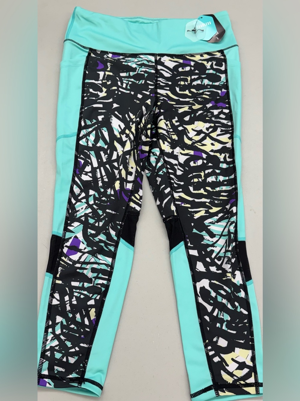 LuLaRoe Fearless Rise Black Abstract Print Athletic Leggings with Aqua Panels lg